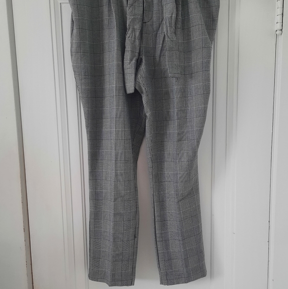 C by one high waisted tapered leg ankle length  size Large - Picture 9 of 13